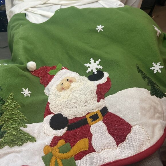 Prima Christmas Tree Skirt 48" Santa Claus Snowflakes Felt Round Green Red - Picture 5 of 5